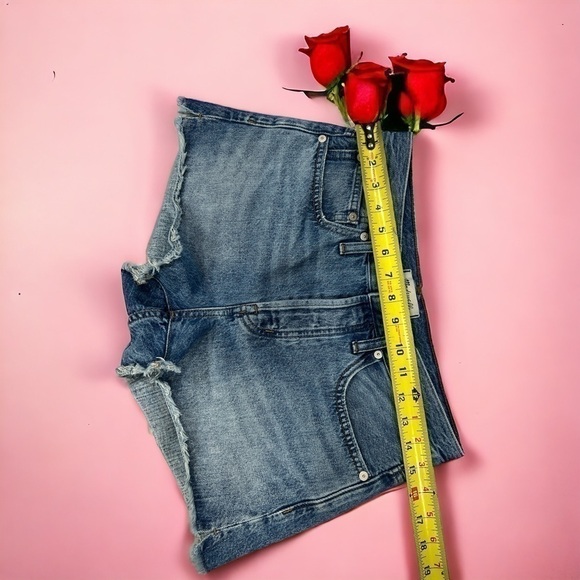 Madewell relaxed denim shorts mid rise size 25 Cotton 100% button fly oversized - Picture 8 of 10